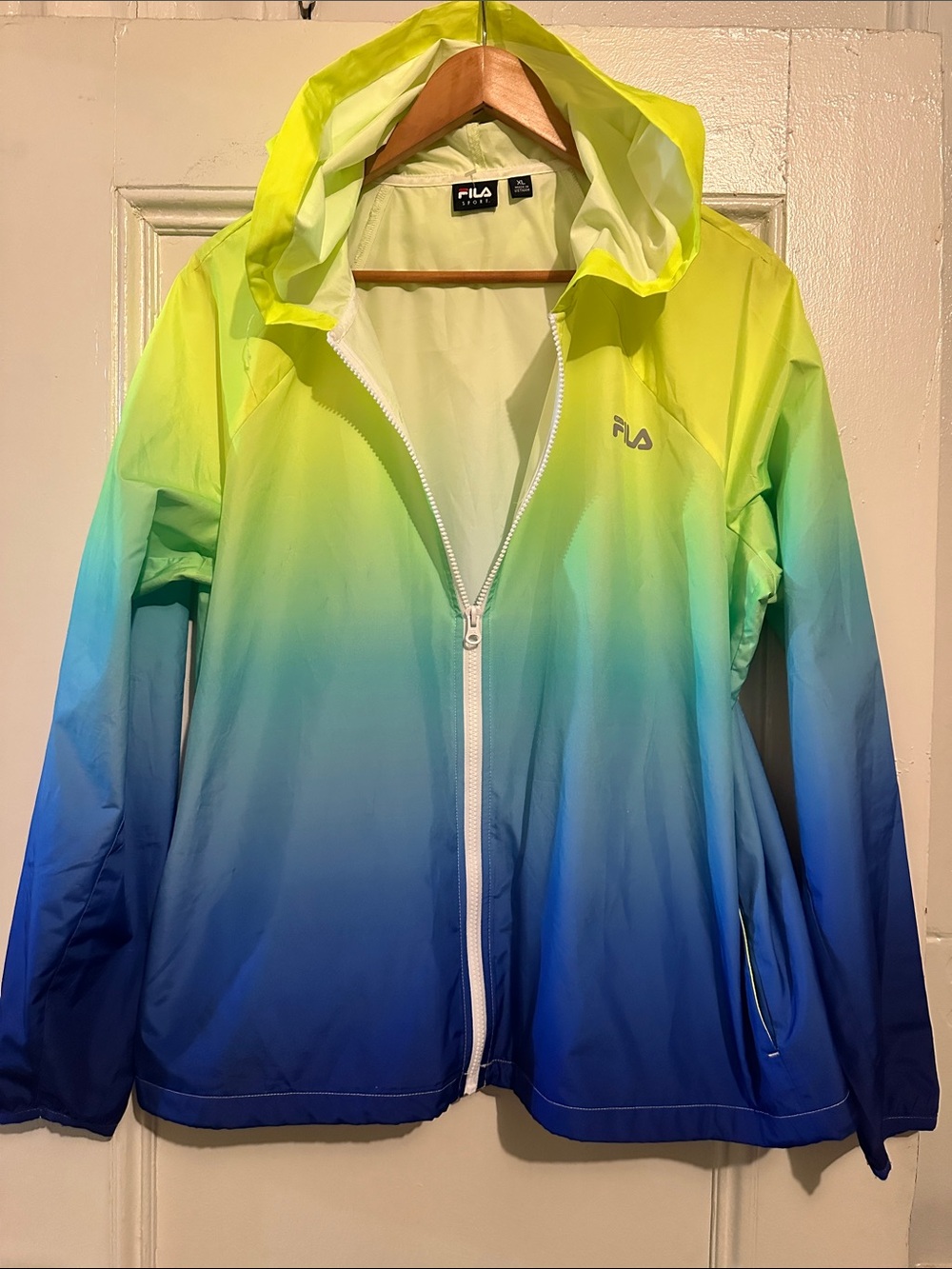 Like New Fila Women's Gradient Hooded Jacket in Lime and Blue. Size XL.